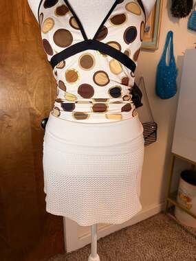 2007 Y2K Victoria’s Secret White Fold Over Crochet Knit Mini Skirt L